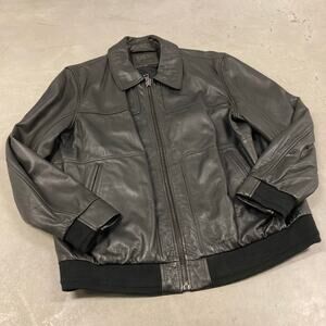 Vintage Andrew Marc leather bomber jacket